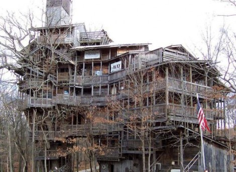 tallest_treehouse_01 tallest_treehouse_01